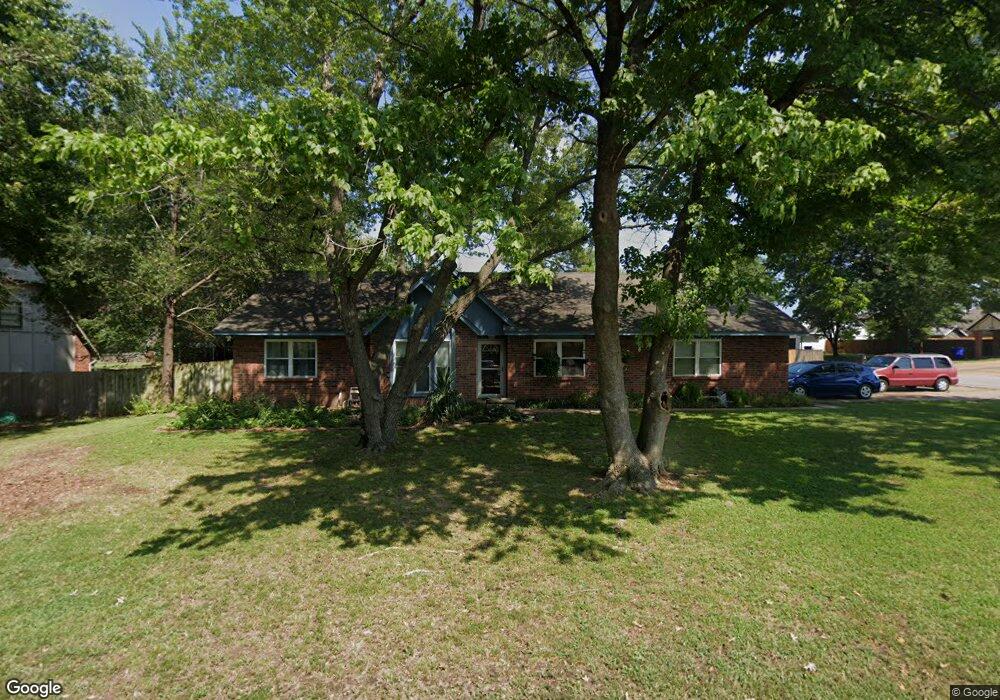 8321 S Kalanchoe Ave, Broken Arrow, OK 74011 - photo 1