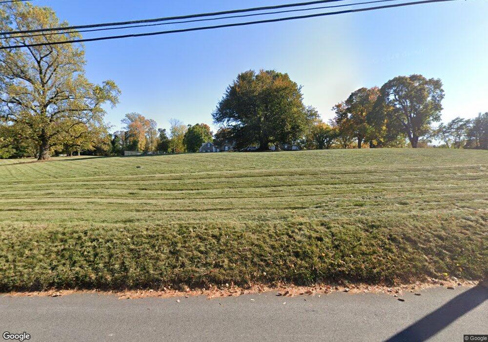 1054 S Leopard Rd, Berwyn, PA 19312 - photo 1