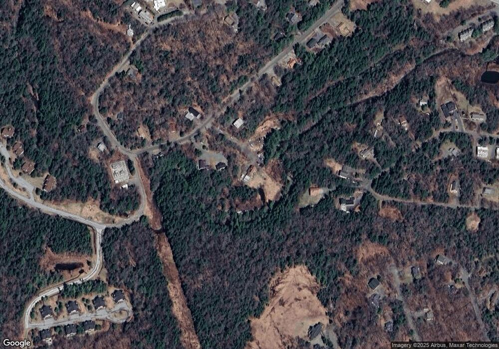 8 Whispering Brook Way, West Dover, VT 05356 - photo 1