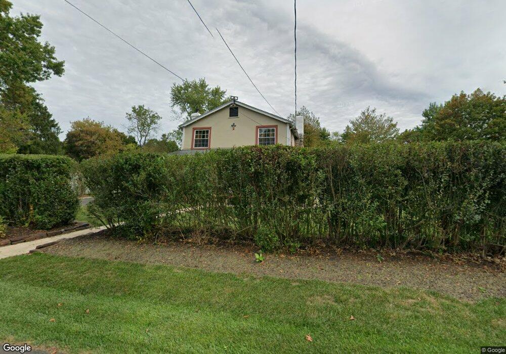 15 Wilkshire Rd, Doylestown, PA 18901 - photo 1