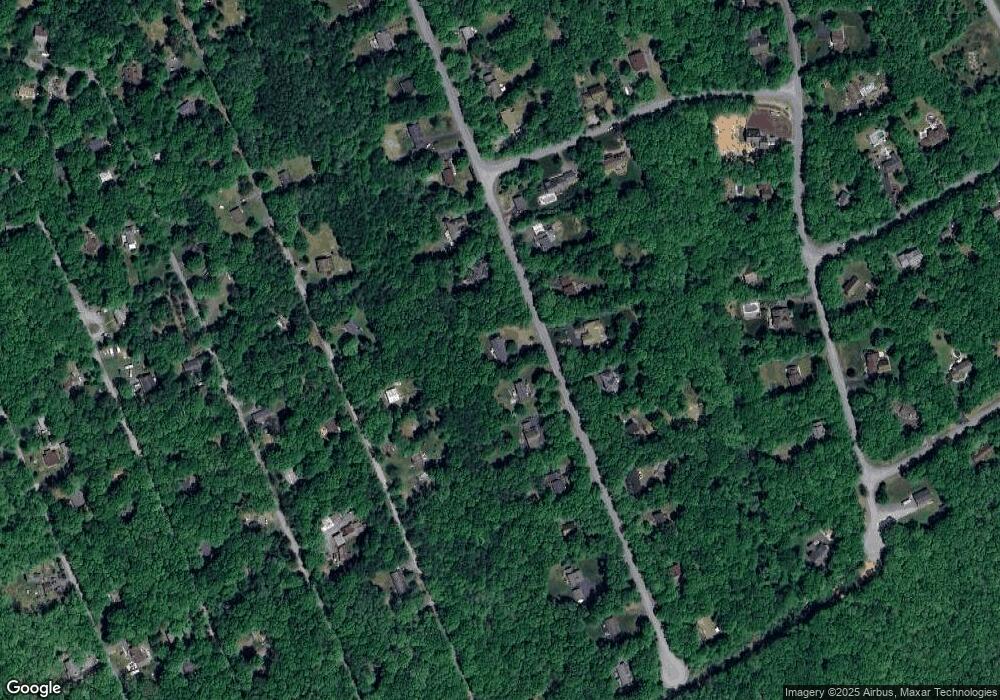 541 Shane Dr, Effort, PA 18330 - photo 1