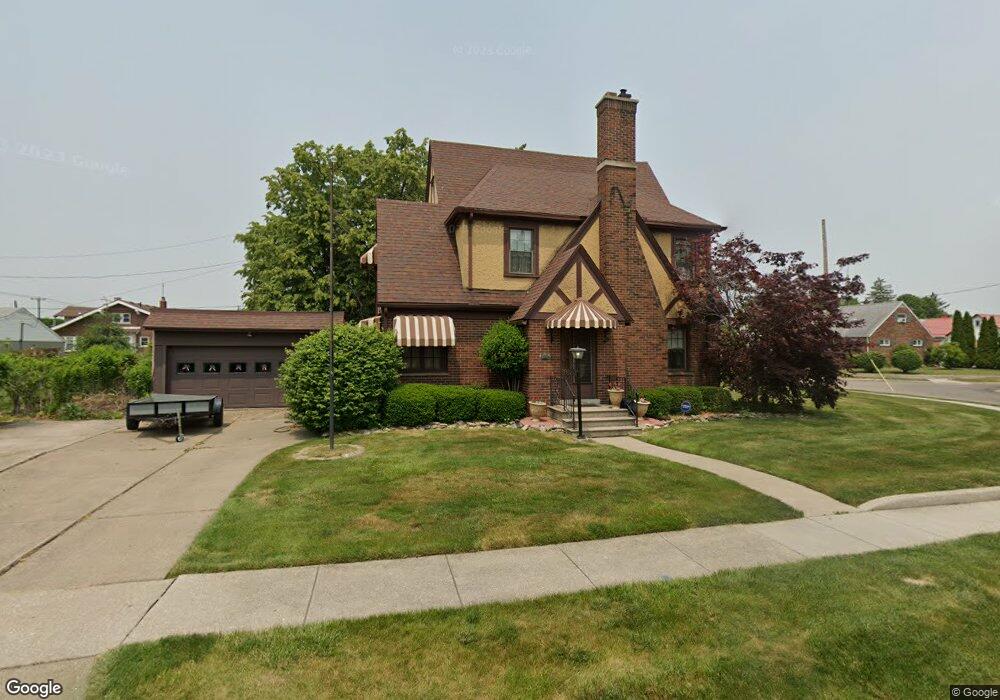 2821 N 109th St, Toledo, OH 43611 - photo 1