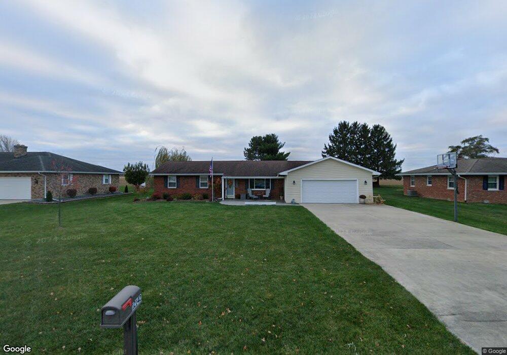 12142 Wapakoneta Buckland Rd, Wapakoneta, OH 45895 - photo 1