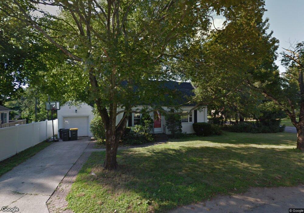 10 Concord St, Franklin, MA 02038 - photo 1