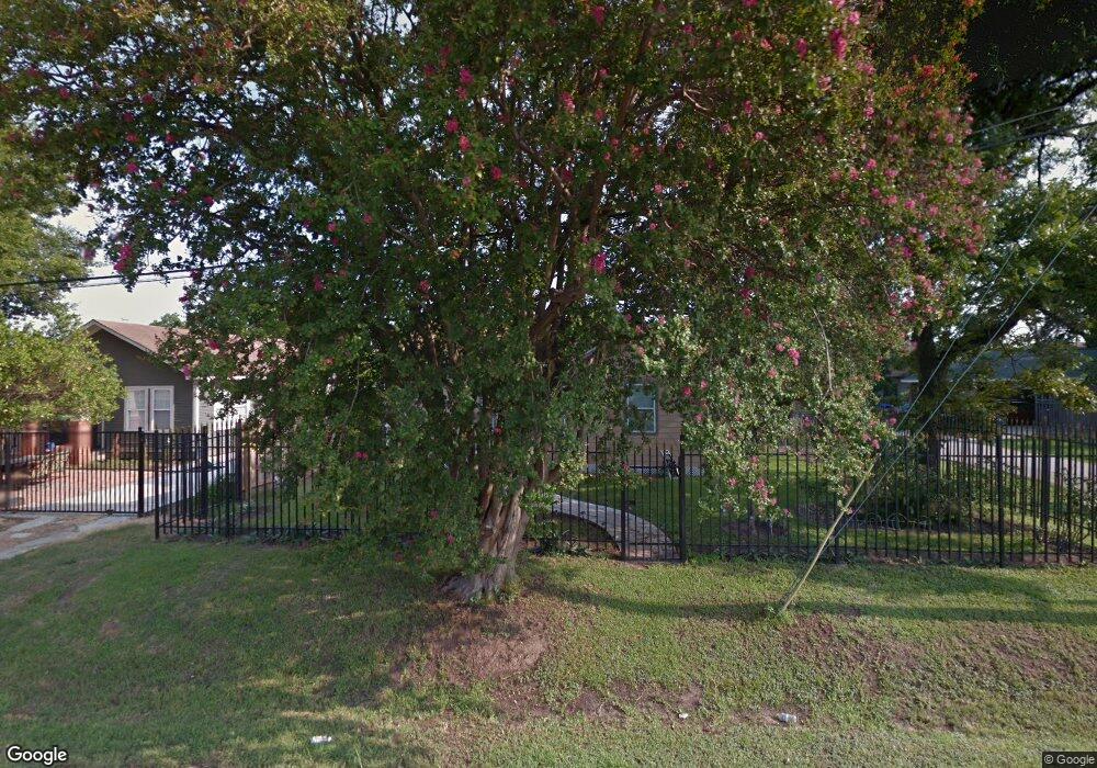 235 Cody St, Houston, TX 77009 - photo 1