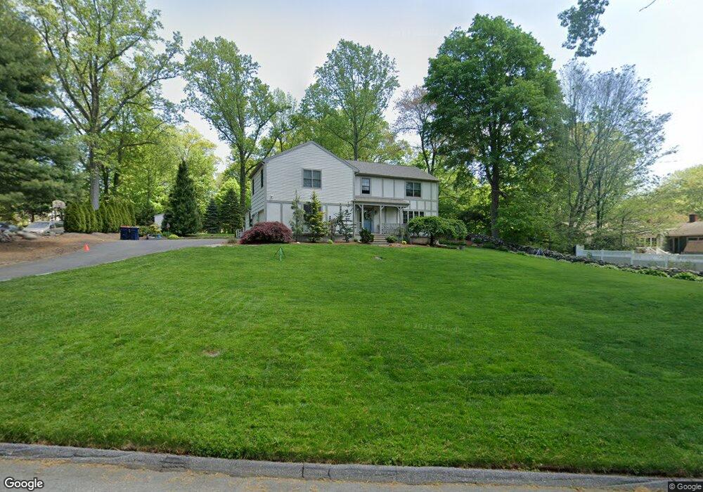 38 Old Elm Rd, Trumbull, CT 06611 - photo 1