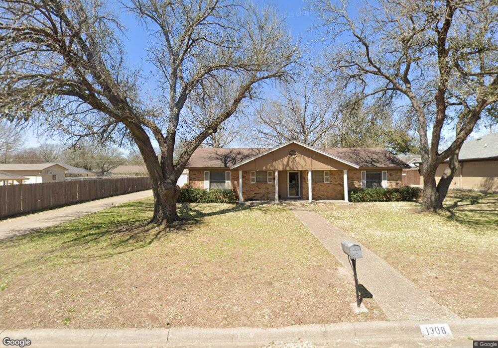 1308 Hemphill Dr, Cleburne, TX 76033 - photo 1