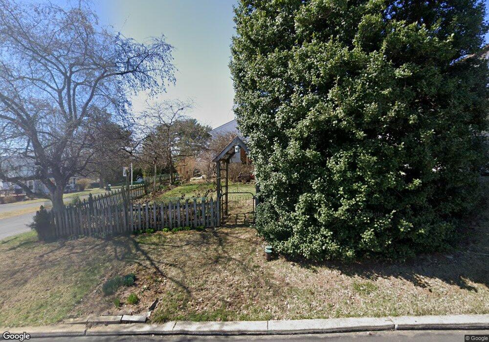 402 Summit Ave, Reading, PA 19607 - photo 1