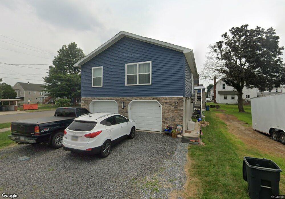 541 E 9th St, Berwick, PA 18603 - photo 1