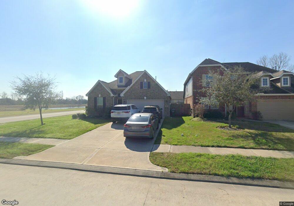 1051 Cash St, Alvin, TX 77511 - photo 1