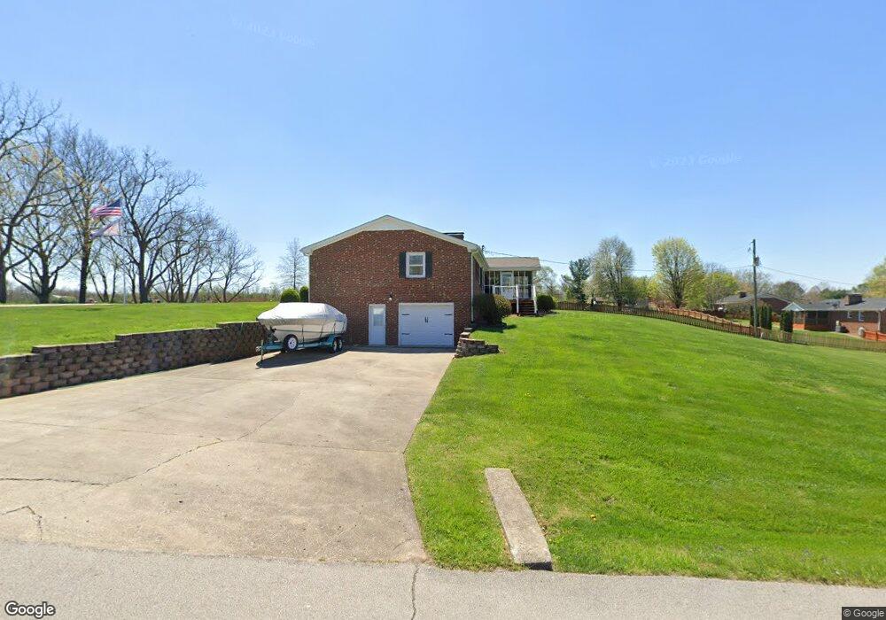 845 Hickman Hill Rd, Frankfort, KY 40601 - photo 1