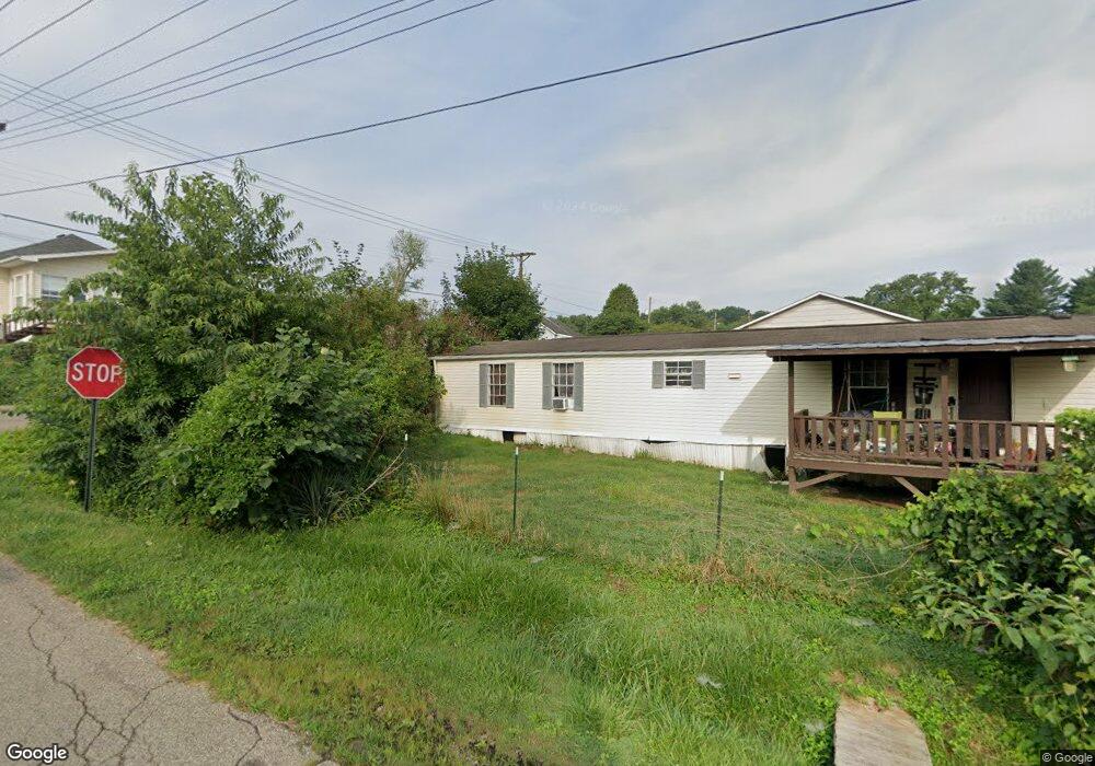 1233 Charles St, Logan, OH 43138 - photo 1