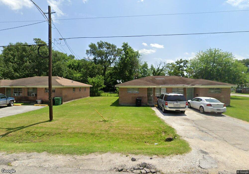 8904 Knoxwood St, Houston, TX 77016 - photo 1