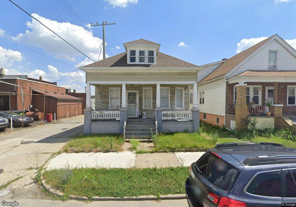 2700 Botsford St, HamtraMcK, MI 48212 - photo 1