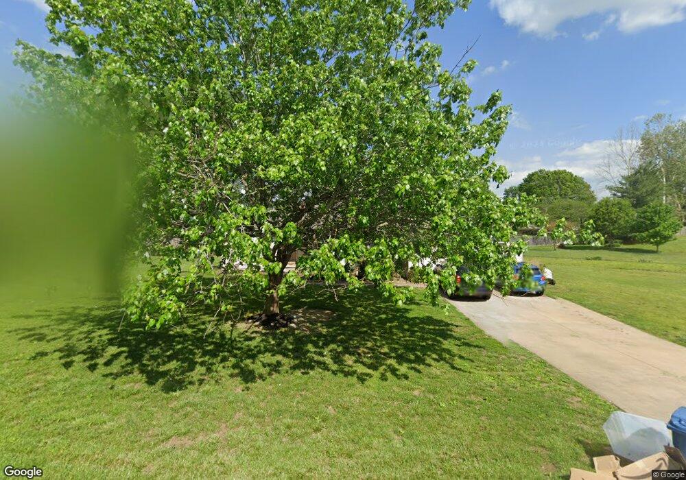 810 N 39th St, Nixa, MO 65714 - photo 1