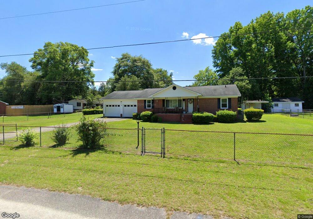 2005 Arnett Dr, Camden, SC 29020 - photo 1