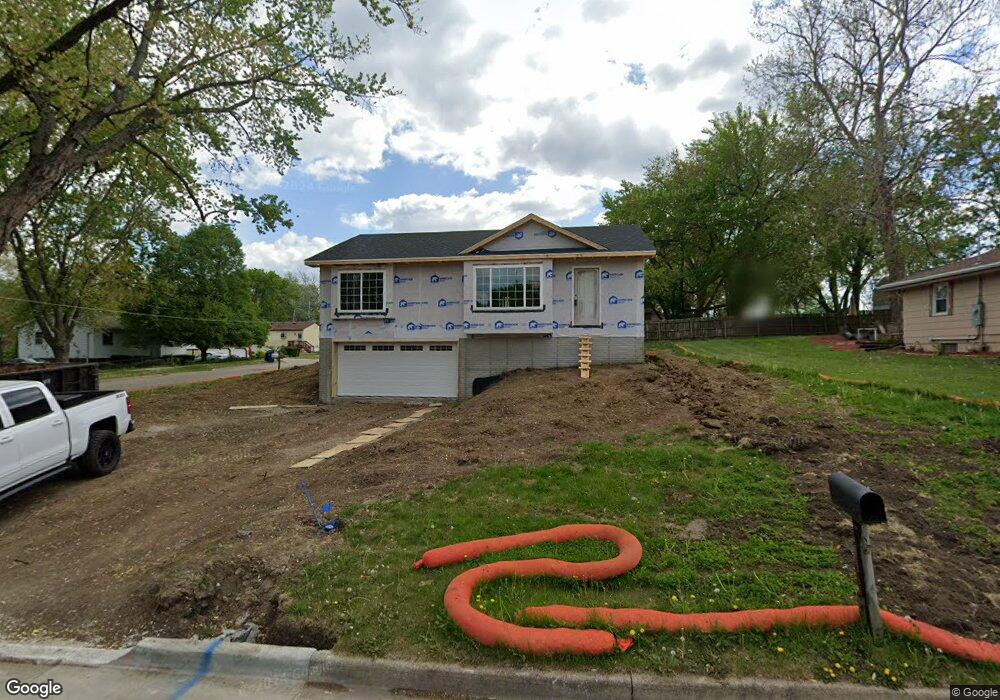 147 E Marion St, Des Moines, IA 50315 - photo 1