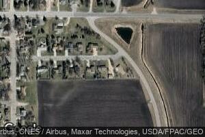 925 4th St, Nicollet, MN 56074