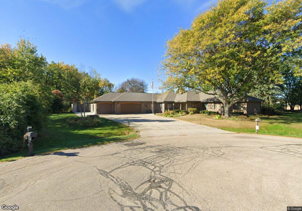 N9629 Patti Ct, Appleton, WI 54915 - photo 1