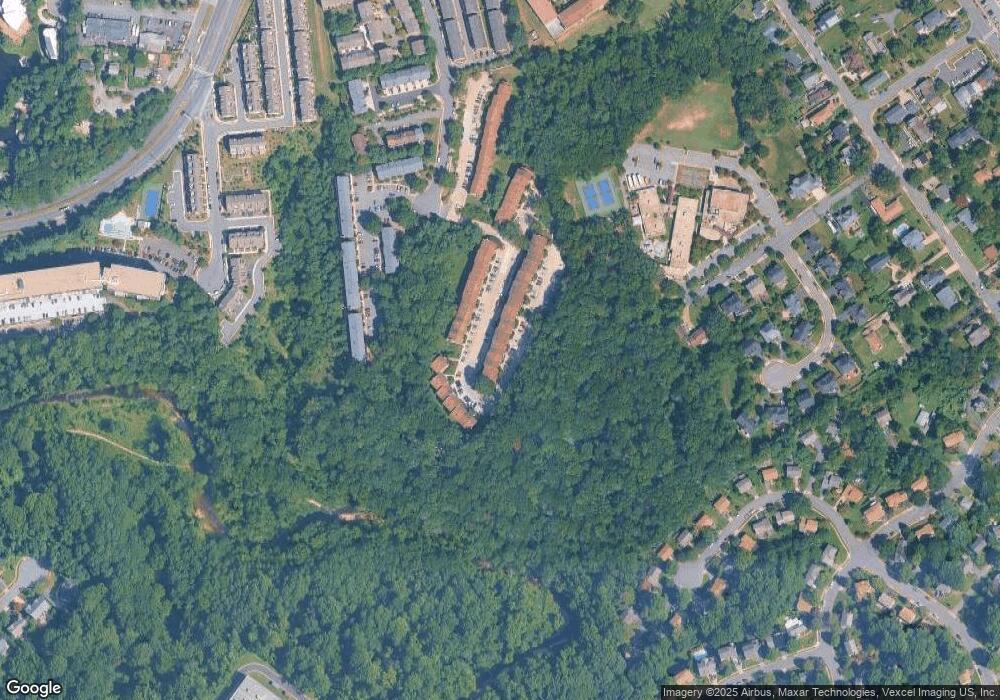 3863-A Steppes Ct, Falls Church, VA 22041 - photo 1