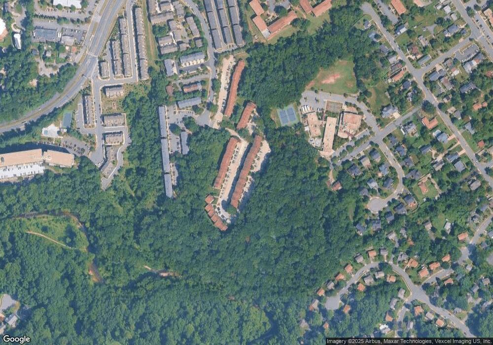 3877-A Steppes Ct, Falls Church, VA 22041 - photo 1