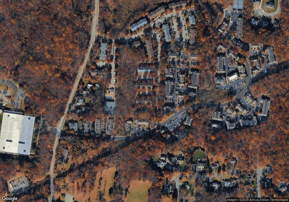 283 Larch Ln unit 3F, Mahwah, NJ 07430 - photo 1