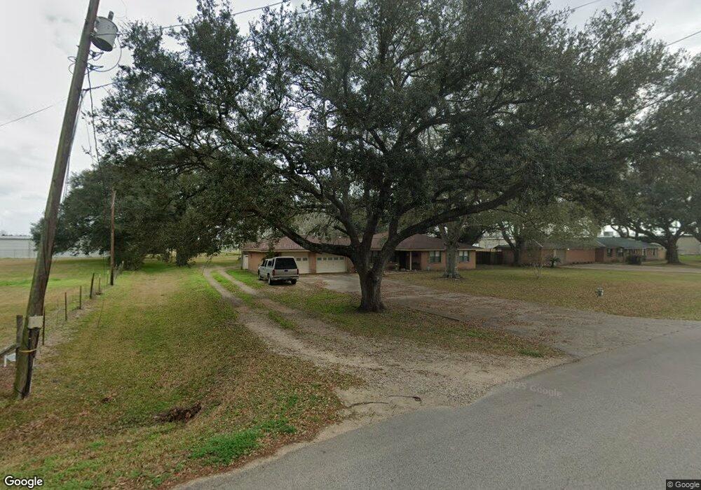 226 County Road 146, Alvin, TX 77511 - photo 1