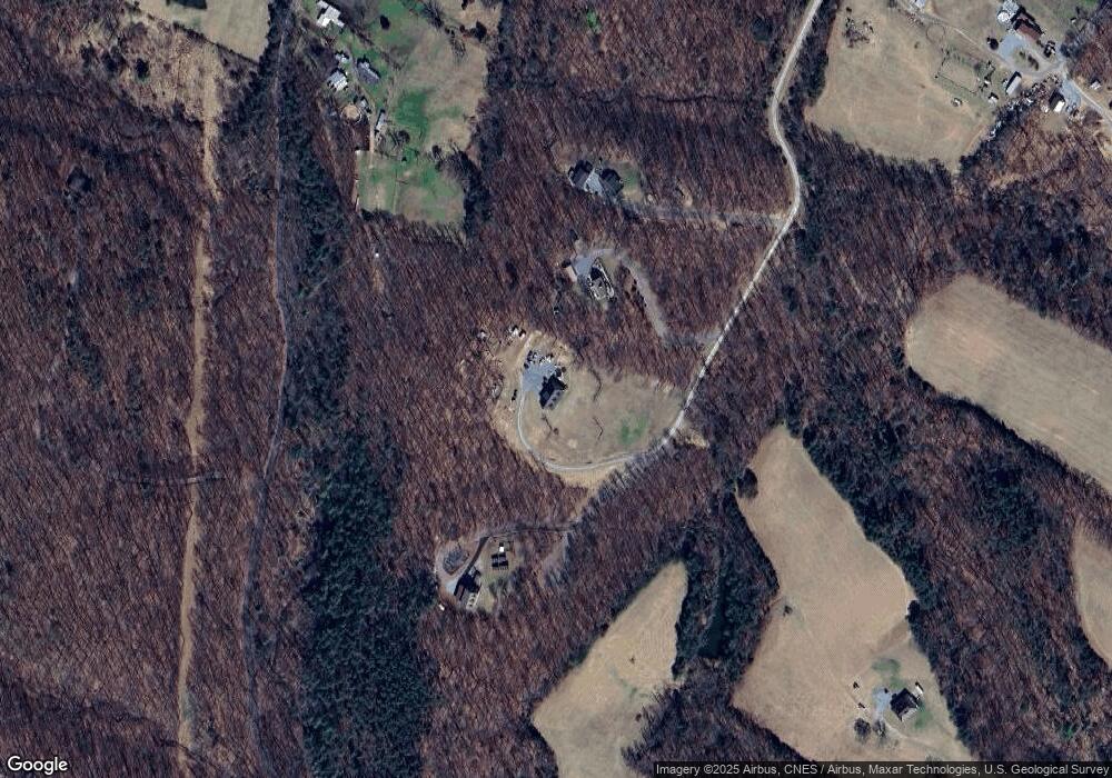 406 Roys Ln, Hedgesville, WV 25427 - photo 1