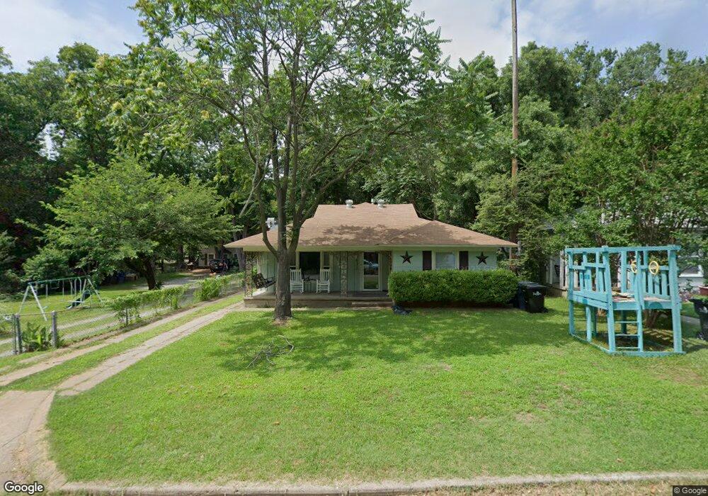 633 W Hanna St, Denison, TX 75020 - photo 1