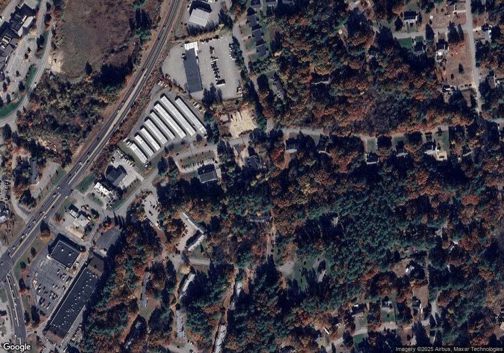 14 Mohawk B Dr, Londonderry, NH 03053 - photo 1