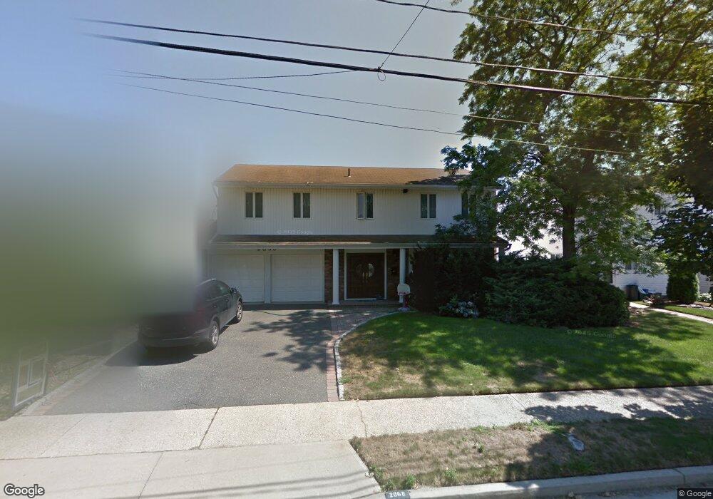 2068 Berkley Ln, Merrick, NY 11566 - photo 1