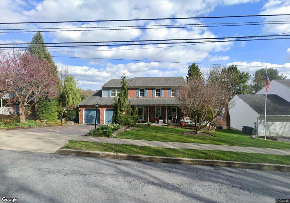 209 W Neversink Rd, Reading, PA 19606 - photo 1