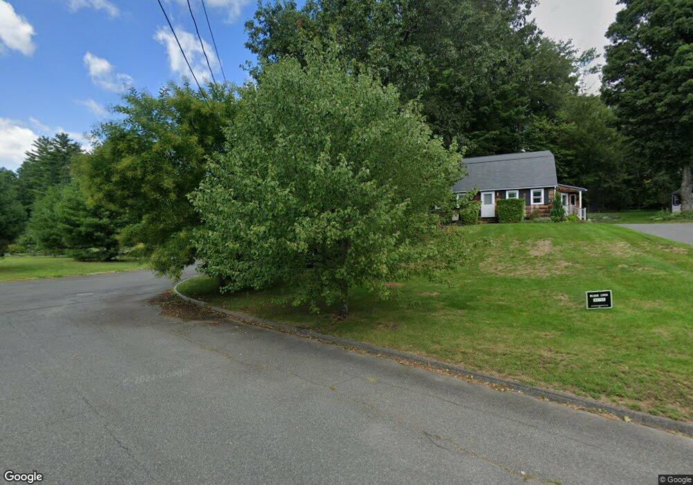 135 Dunphy Dr, Florence, MA 01062 - photo 1