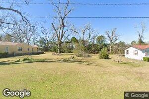 169 Siloam St, Morven, GA 31638