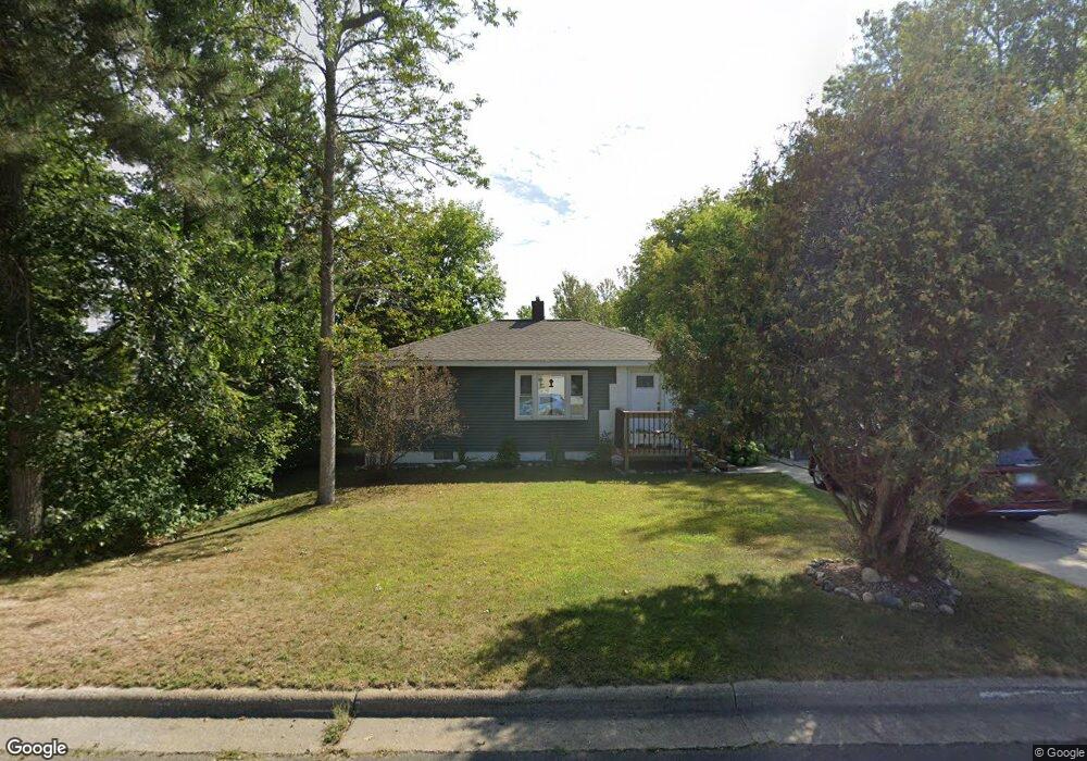 410 SW 5th Ave, Grand Rapids, MN 55744 - photo 1