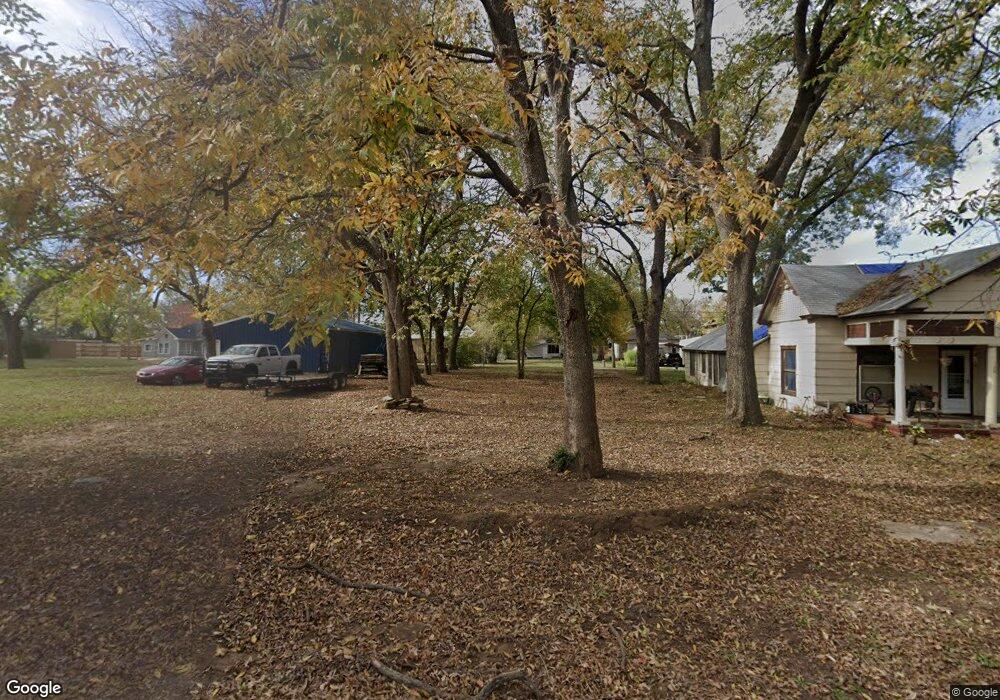 110 S Rosehill Ave, Cleveland, OK 74020 - photo 1