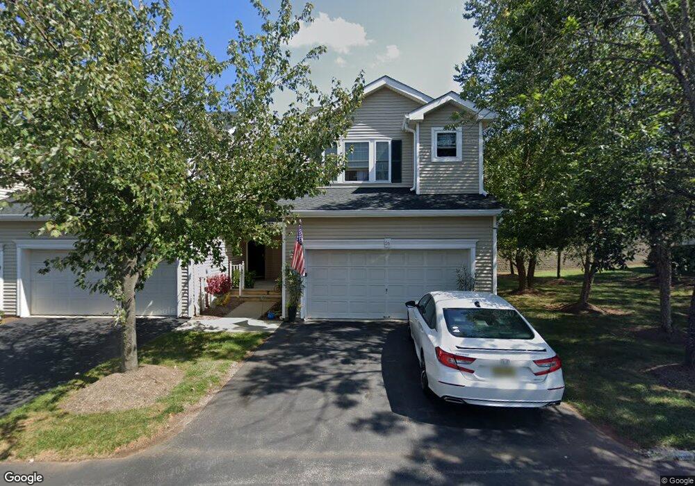 2 Hickory Ct unit 2, Clinton, NJ 08809 - photo 1