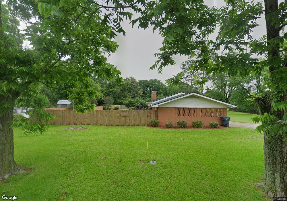 404 E Robinson Ave, Doerun, GA 31744 - photo 1