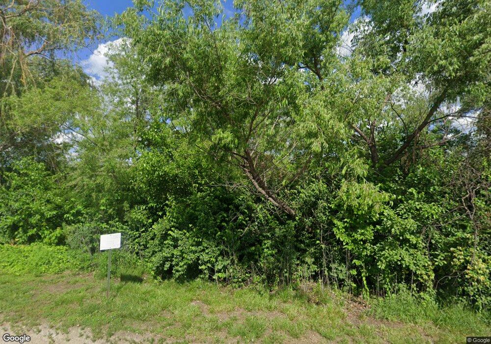 5920 SE Coyote Dr, Topeka, KS 66619 - photo 1