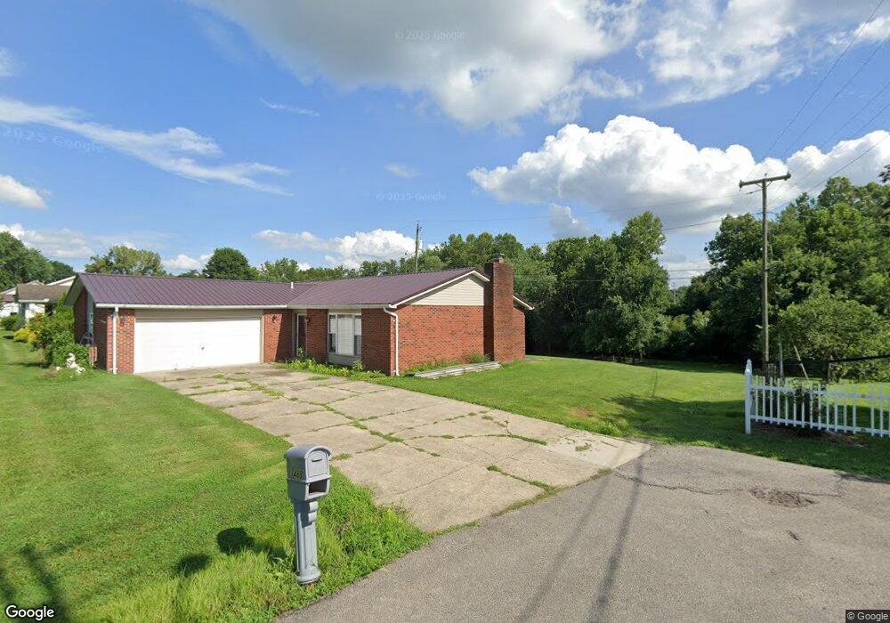 1488 W Calumet Dr, Worthington, KY 41183 - photo 1