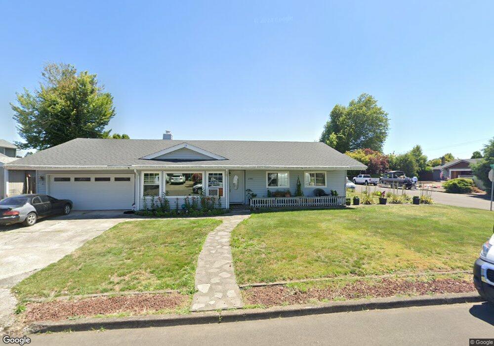 1180 S Fir St, Canby, OR 97013 - photo 1