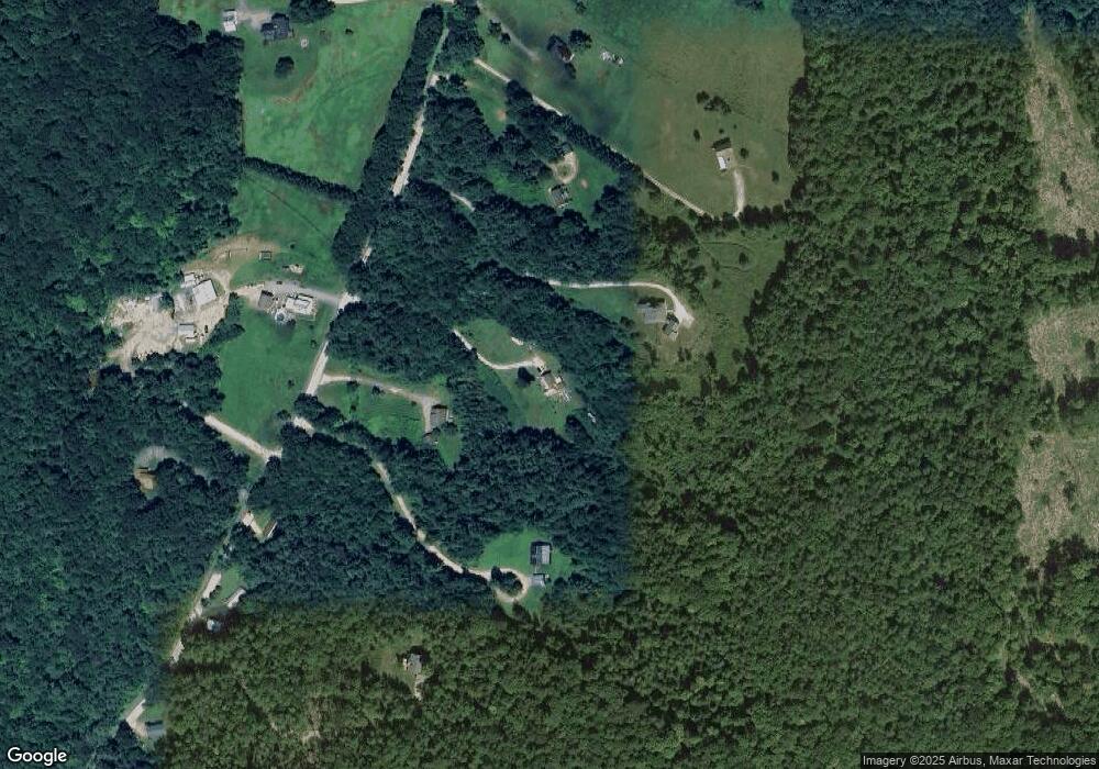 468 Commonwealth Ave, Ludlow, VT 05149 - photo 1