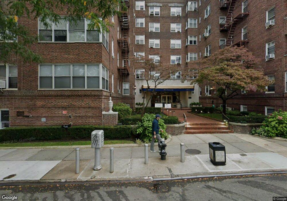 106-15 Queens Blvd unit B17, Forest Hills, NY 11375 - photo 1