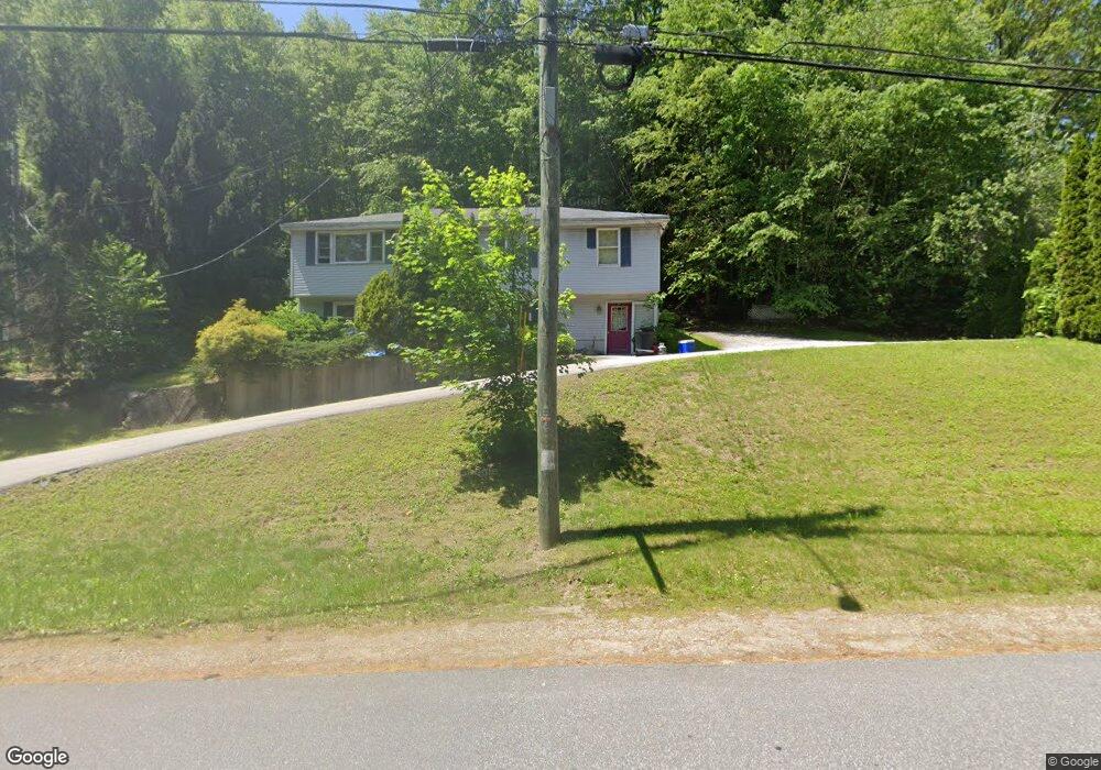 158 N Shore Rd unit R, Derry, NH 03038 - photo 1