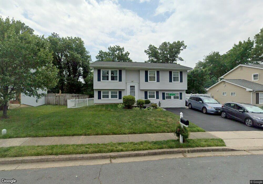 2267 Four Seasons Dr, Gambrills, MD 21054 - photo 1