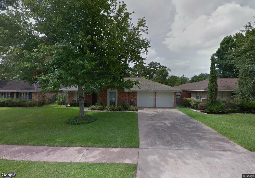 6307 Lindyann Ln, Houston, TX 77008 - photo 1