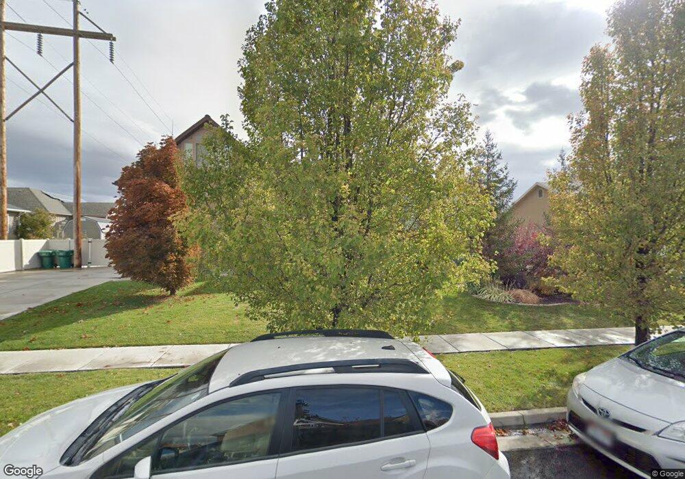 1565 W Timbercreek Ln, Layton, UT 84041 - photo 1