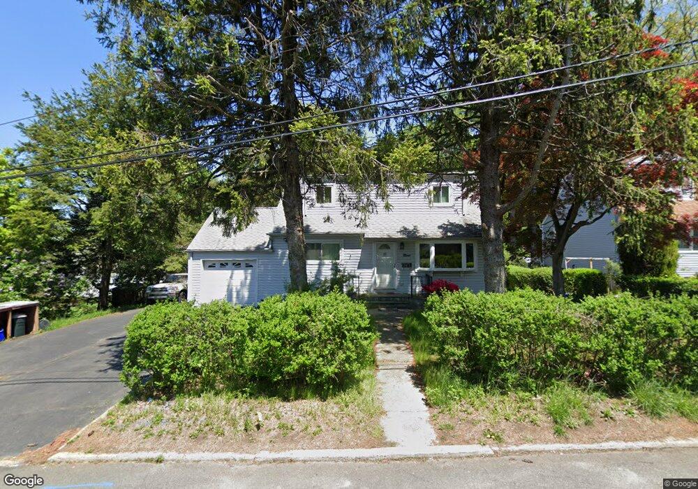 9 Virginia Ave, Dobbs Ferry, NY 10522 - photo 1