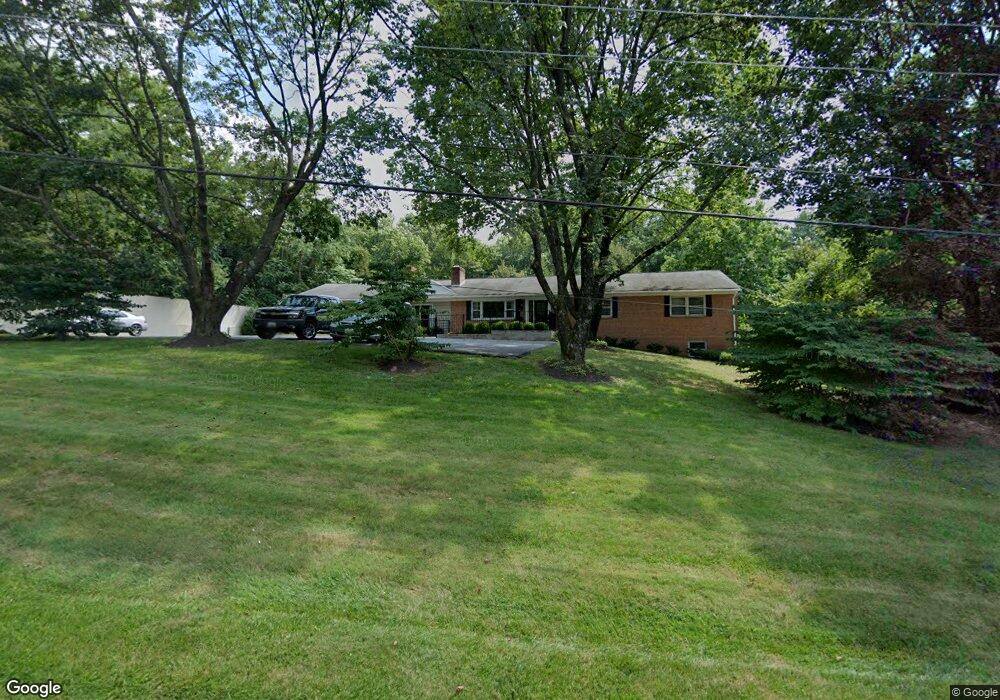 10711 Harding Rd, Laurel, MD 20723 - photo 1