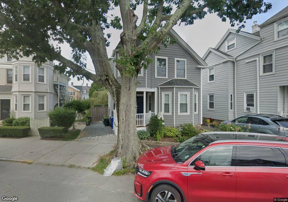 13 Carroll Ave, Newport, RI 02840 - photo 1